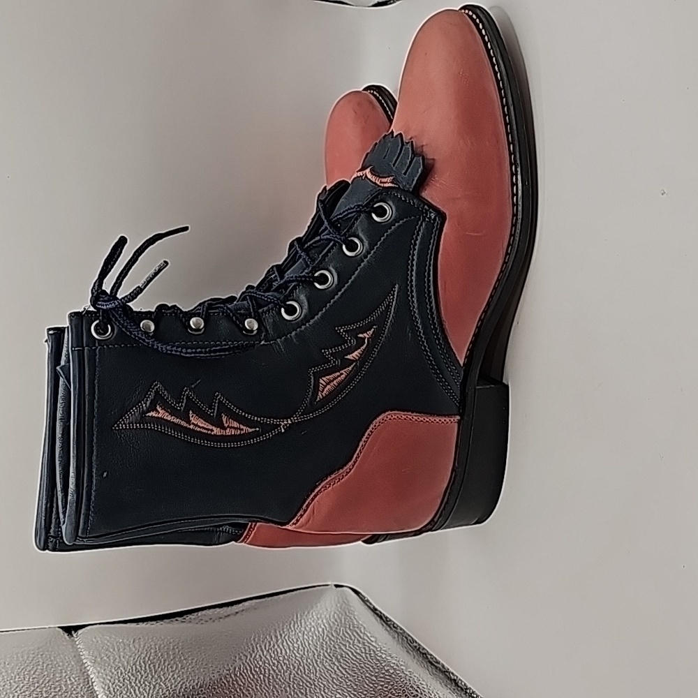 Laredo lace up boots, 9.5M - Picture 6 of 7